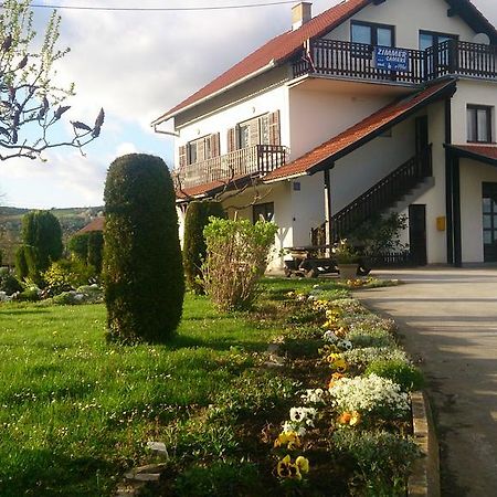 Apartman Marija Brajdic Rakovica Esterno foto