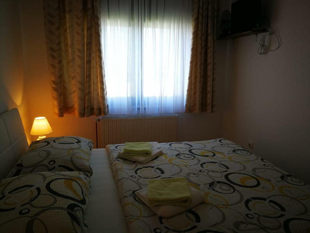 Apartman Marija Brajdic Rakovica Esterno foto