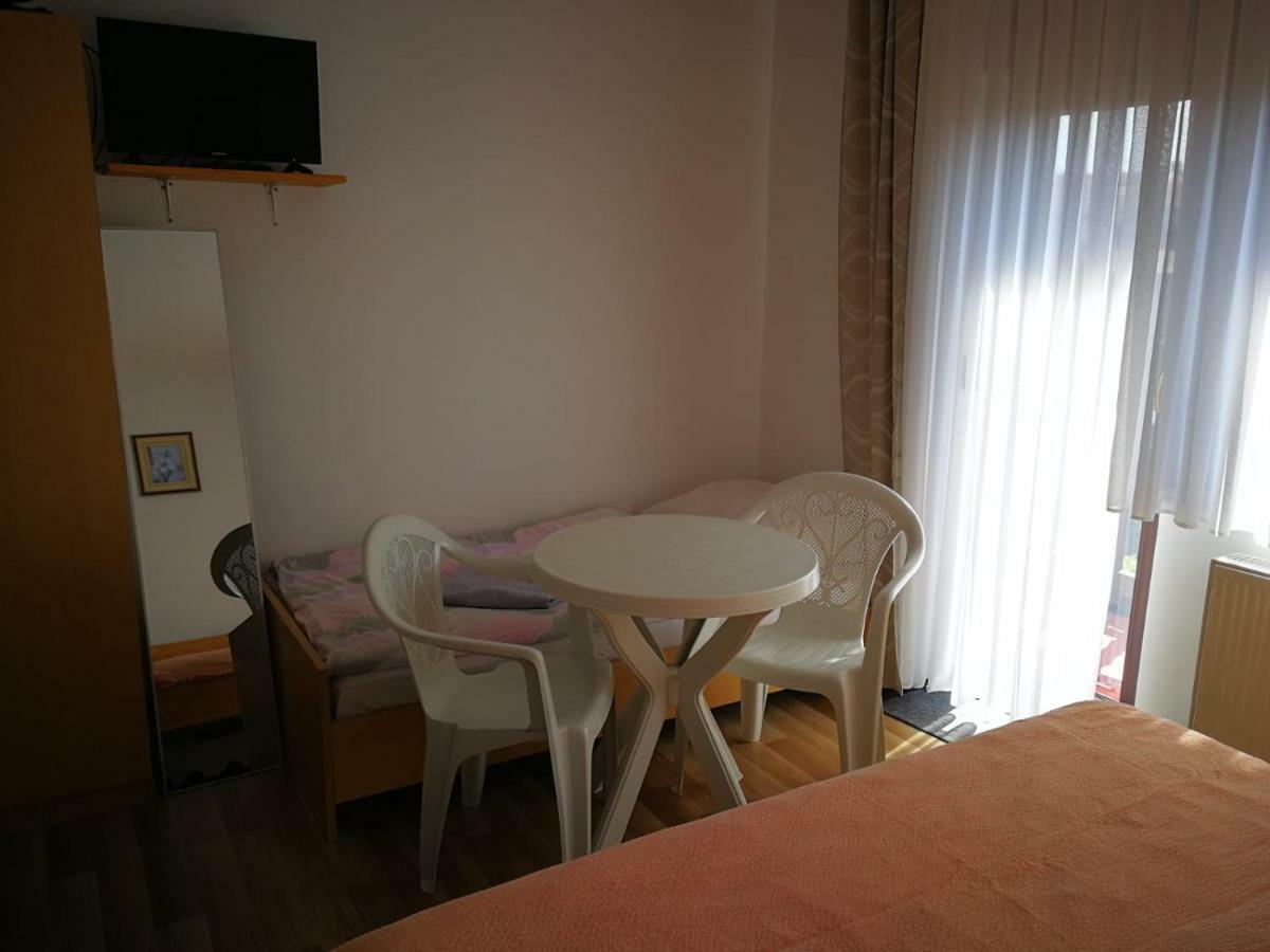 Apartman Marija Brajdic Rakovica Esterno foto